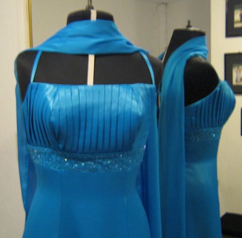 Vestido Azul Turqueza Drapeado.